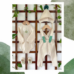 Costum botez pentru bebelusi, din bumbac, Odiseea lui Artur