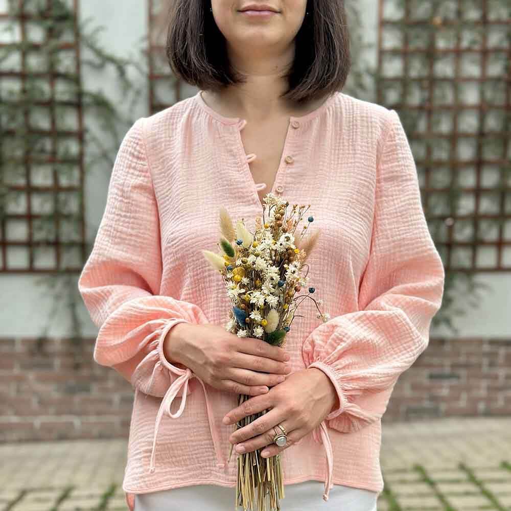 Bluză din muselină de bumbac pentru femei cu mâneci bufante cu fundă la manșete. Odiseea lui Artur