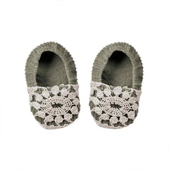 Botoșei cu dantelă din bumbac reiat