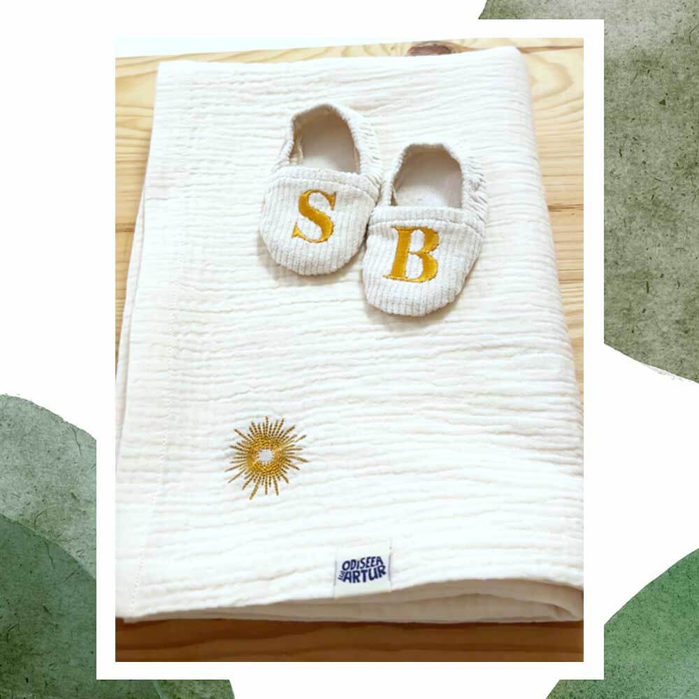 Botosei bebelusi personalizati brodati