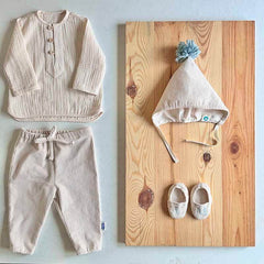 Costumaș botez Alethi, bumbac reiat și muselină