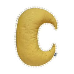 Perna decorativa din bumbac, cu ciucuri,  pentru camera copilului, forma de luna. Odiseea lui Artur