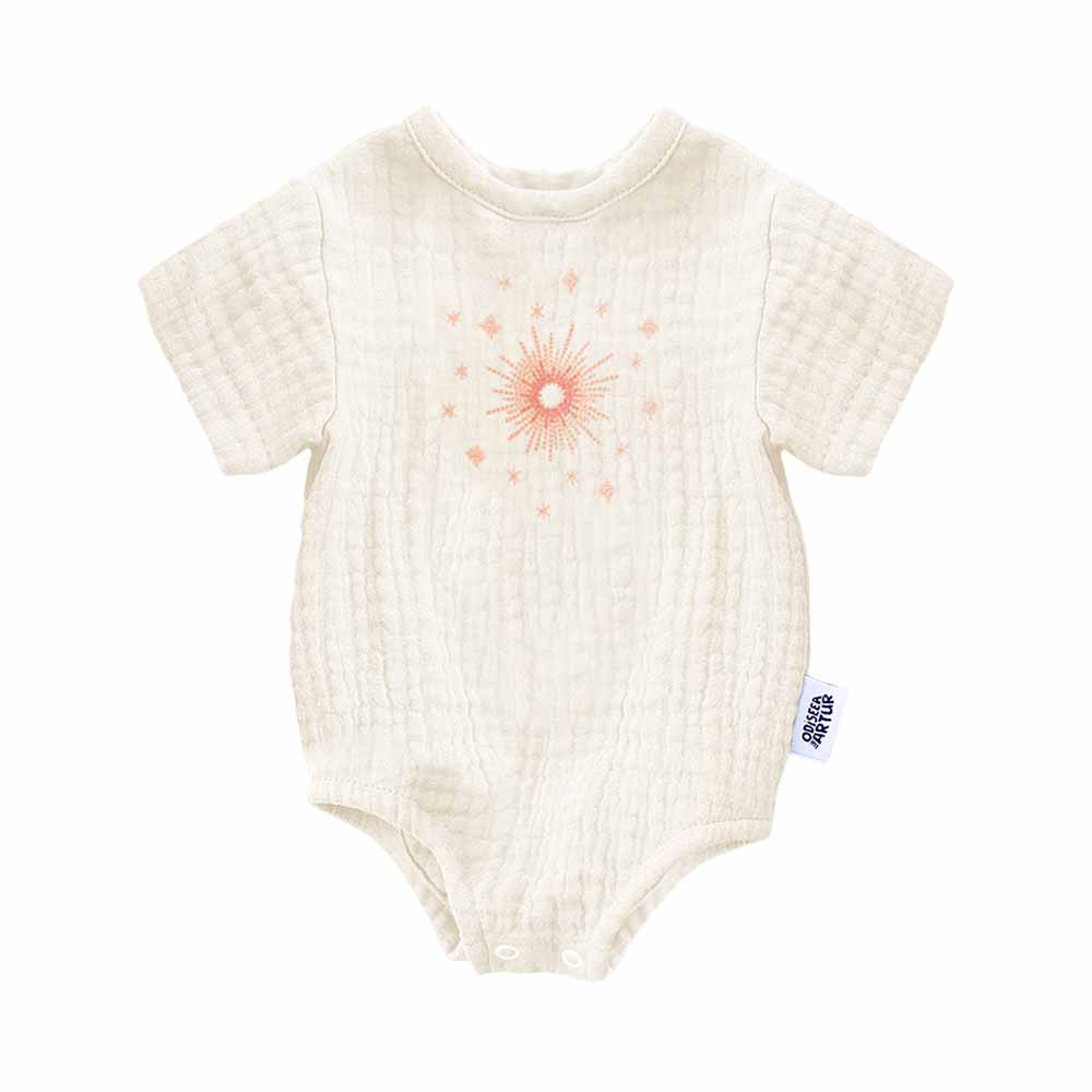 Body cadou pentru bebelusi, din muselina. Odiseea lui Artur, broderie roz