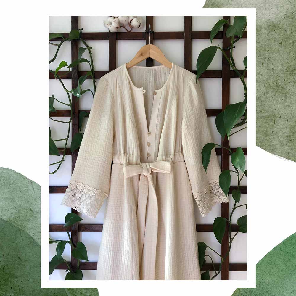 Rochie mama din muselina vaporoasa cu decolteu pentru alaptat. Odiseea lui Artur