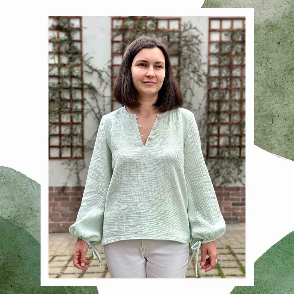 Bluză din muselină de bumbac pentru femei cu mâneci bufante cu fundă la manșete. Odiseea lui Artur