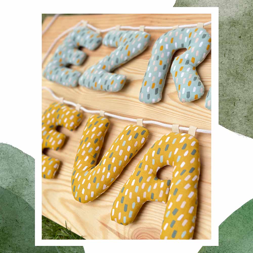 Ghirlanda cu litere decorative, Odiseea lui Artur