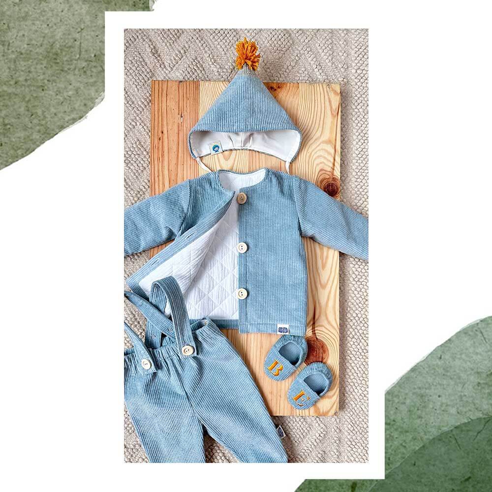 Set botez bebelusi cu pantaloni cu bretele